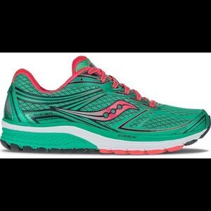 Saucony GUIDE 9 Green, Coral and White Running shoes
